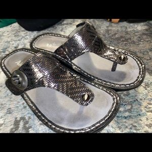 Gorgeous Alegria Sandals. Metallic
